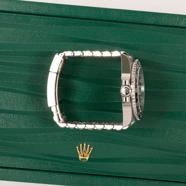 Rolex GMT Master II 126710 GRNR